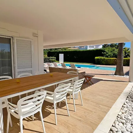 Willa Stunning 4-bedroom With Pool - Perfect For Families Albufeira